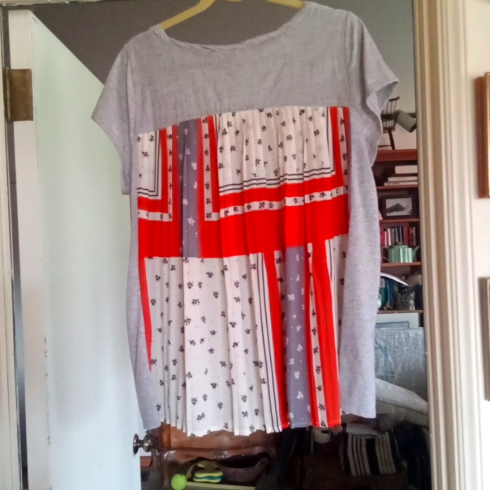 PRICE DROP. Anthropology T-shirt with back detail.